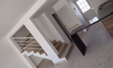 Hermoso condominio Estilo Californiano