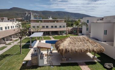Hermoso condominio Estilo Californiano