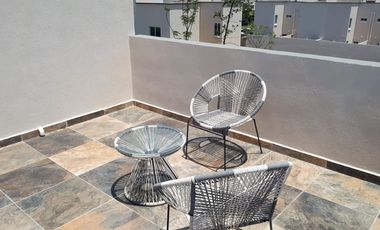 Hermoso condominio Estilo Californiano