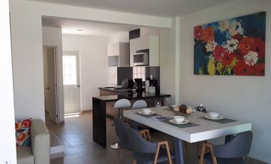Hermoso condominio Estilo Californiano