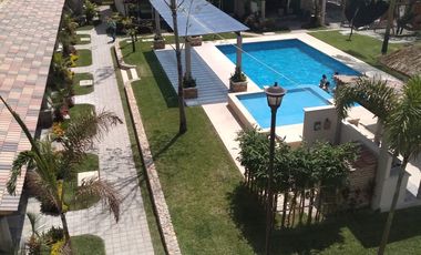 Hermoso condominio Estilo Californiano
