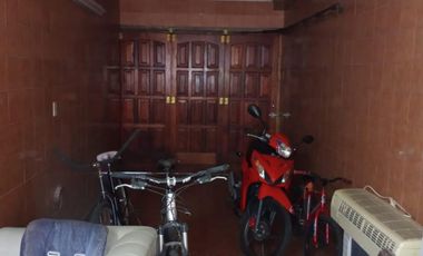 Importante Chalet En Venta En Villa Adelina San Isidro