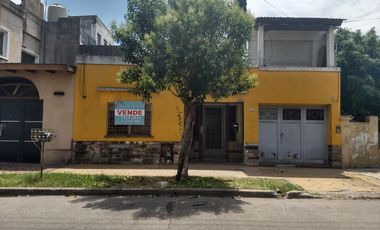 CASA 5 AMBIENTES HAEDO