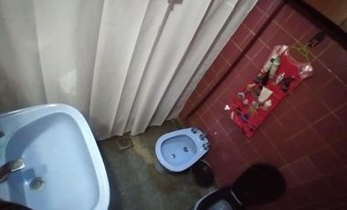 CASA 5 AMBIENTES HAEDO