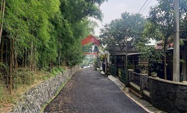 Rumah 2 Lantai Strategis Komplek Setra Asri Gunung Batu Bandung