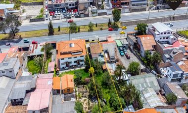 Casa de venta en Av. de las Américas – código:20956