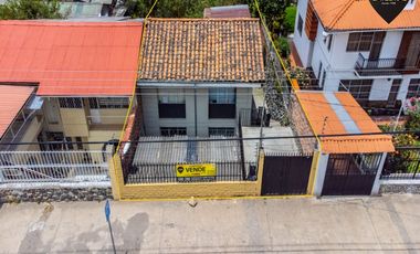 Casa de venta en Av. de las Américas – código:20956