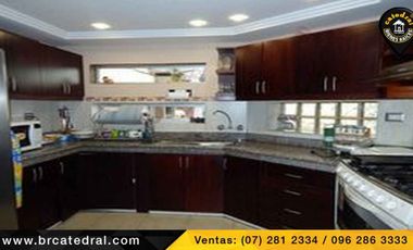 Local de venta en Ordoñez Lasso- Santa Maria – código:13092