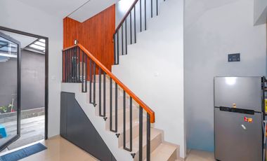 Rumah 2 Lt SHM 15 Mnt ke Bintaro Jaya Xchange Mall Dibantu KPR J-37429