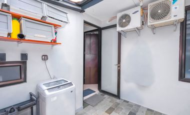 Rumah 2 Lt SHM 15 Mnt ke Bintaro Jaya Xchange Mall Dibantu KPR J-37429