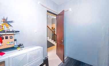 Rumah 2 Lt SHM 15 Mnt ke Bintaro Jaya Xchange Mall Dibantu KPR J-37429