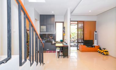 Rumah 2 Lt SHM 15 Mnt ke Bintaro Jaya Xchange Mall Dibantu KPR J-37429