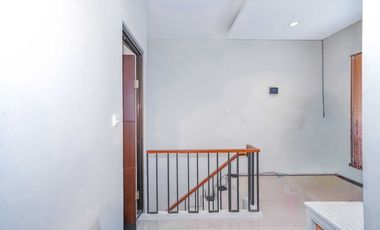 Rumah 2 Lt SHM 15 Mnt ke Bintaro Jaya Xchange Mall Dibantu KPR J-37429