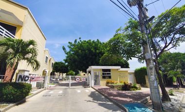 casa condominio en arriendo en villa campestre. Cod A12315