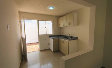 casa condominio en arriendo en villa campestre. Cod A12315