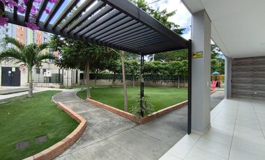 apartamento en arriendo en prados del este. Cod A31050