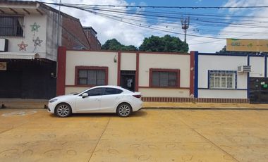 casalote en venta en seleccionar barrio. Cod V108050