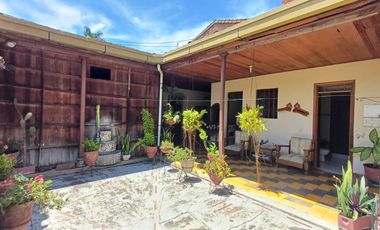 casalote en venta en seleccionar barrio. Cod V108050