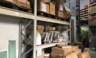 ALQUILO LOCAL COMERCIAL EN PARQUE INDUSTRIAL COSTA DEL ESTE 230 M2