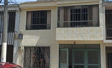 casa en venta en corales. Cod V247