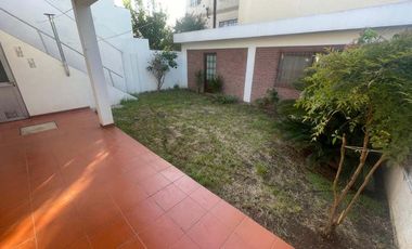Casa en venta en Bernal Oeste