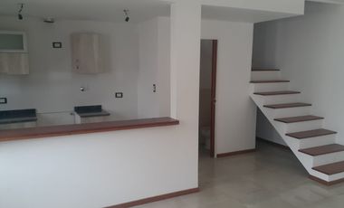 Duplex en venta en Ezpeleta Este