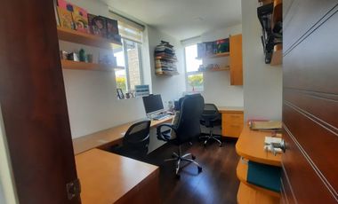 casa en arriendo/venta en toscana. Cod A933