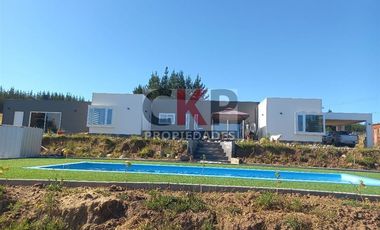 Casa en venta de 5 dorm. en Yumbel