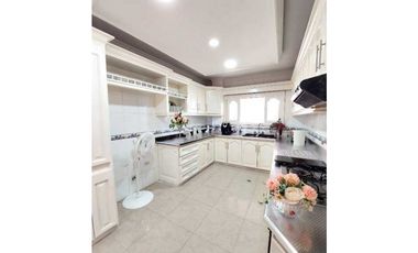 Casa residencial o comercial en arriendo