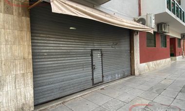 Local con importante frente en Almagro