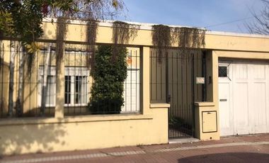 CASA 3 AMBIENTES CON QUINCHO TODO EN PLANTA BAJA SOBRE LOTE DE 195M2 EN FORMOSA Y 14 DE JULIO