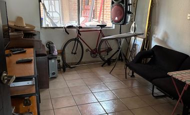 1PLANTA AL NORTE CERCA DCOLOSIO $4200