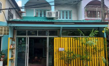 3 Bedroom Townhouse for sale in Nuan Chan, Bangkok