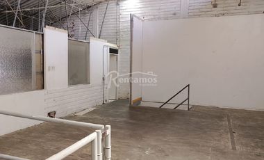 bodega en arriendo en el poblado. Cod A777076