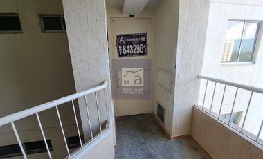 COD. 10989 - SE ARRIENDA APARTAMENTO - BARRIO: BARRO BLANCO