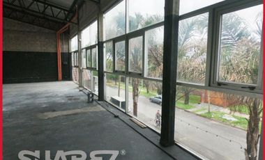 Excelente local - Ciudad Evita