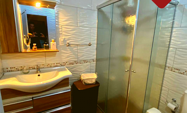 Se vende casa cÃ©ntrica con local comercial