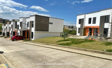 VENDO CASAS PARA ESTRENAR EN ALTOS DE MONTANA
