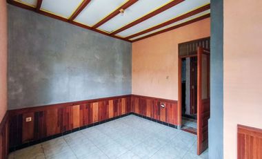 Rumah LT 212 Hadap Timur Akses Dekat Tol Cibadak 2 Siap Huni J-46919