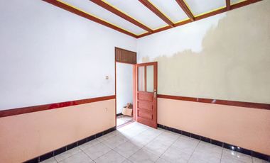Rumah LT 212 Hadap Timur Akses Dekat Tol Cibadak 2 Siap Huni J-46919
