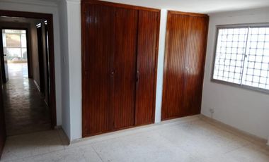 apartamento en venta en altos de riomar. Cod V11364