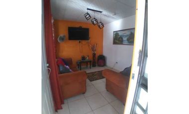 VENDO CASA DE SEGUNDA DE  3 HAB TERRENO DE 450M2