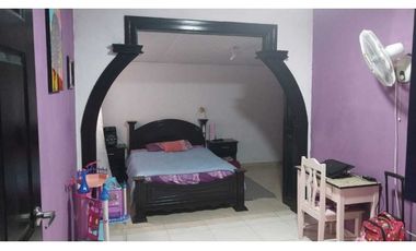 VENDO CASA DE SEGUNDA DE  3 HAB TERRENO DE 450M2