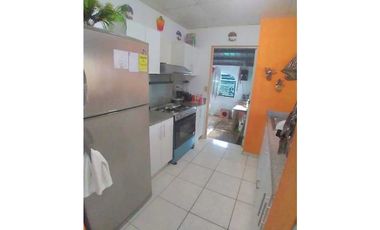 VENDO CASA DE SEGUNDA DE  3 HAB TERRENO DE 450M2