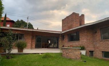 Casa en Venta, en privada, Lomas Altas