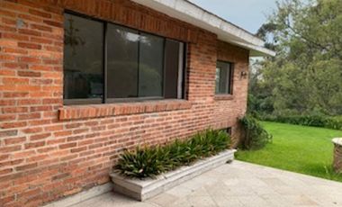 Casa en Venta, en privada, Lomas Altas