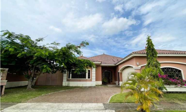 VENTA DE CASA EN COSTA SUR, PH SUNSET COAST