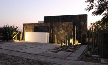 CASA EN VENTA EN CLUB DE GOLF AMANALI, TEPEJI DEL RIO