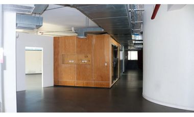 SE ALQUILA LOCAL / OFICINA DOS NIVELES EN SAN FRANCISCO