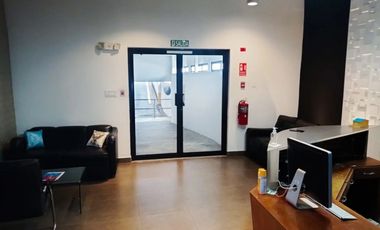 SE ALQUILA LOCAL / OFICINA DOS NIVELES EN SAN FRANCISCO